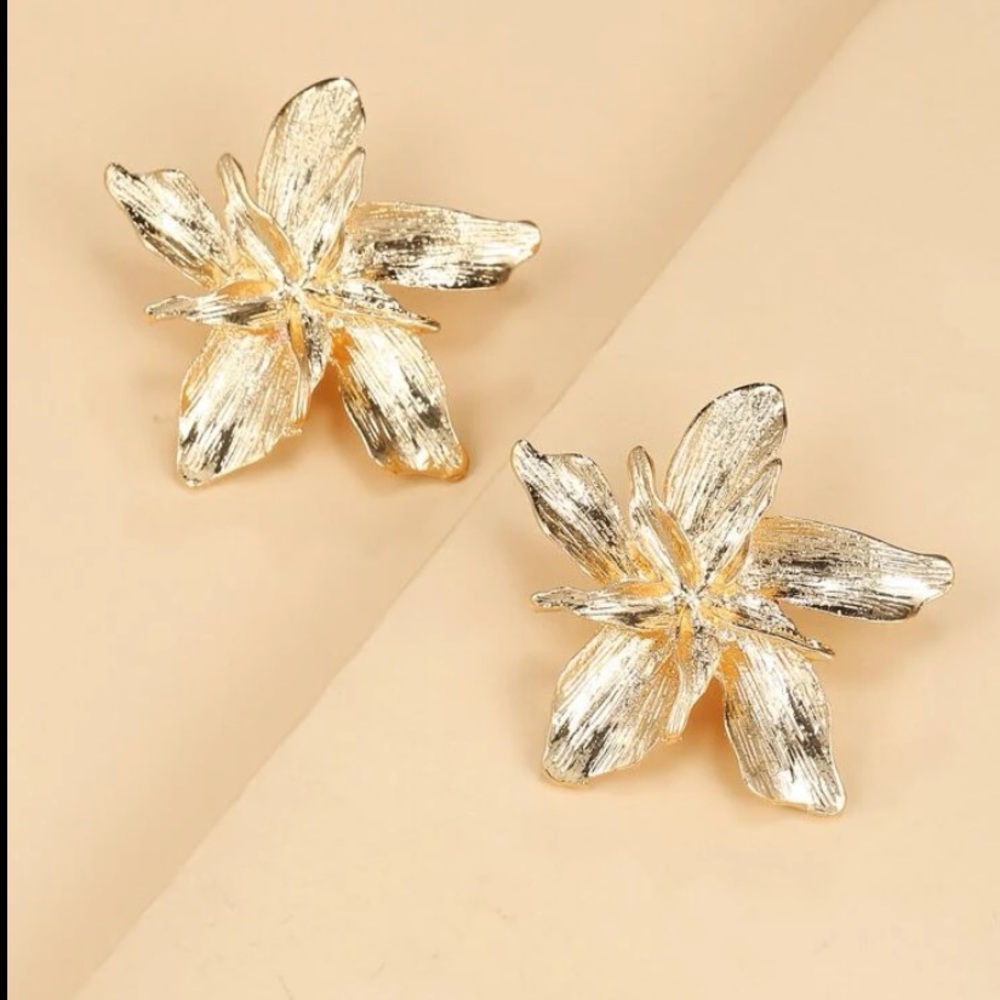 Bold Flower Petal Earrings